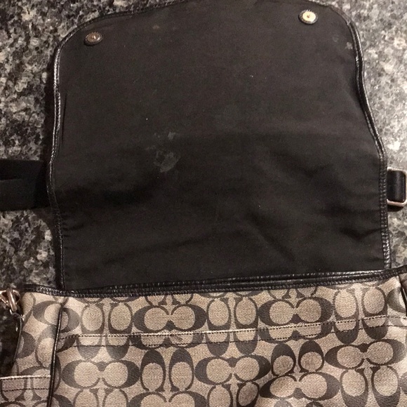Coach diaper bag - Picture 6 of 8
